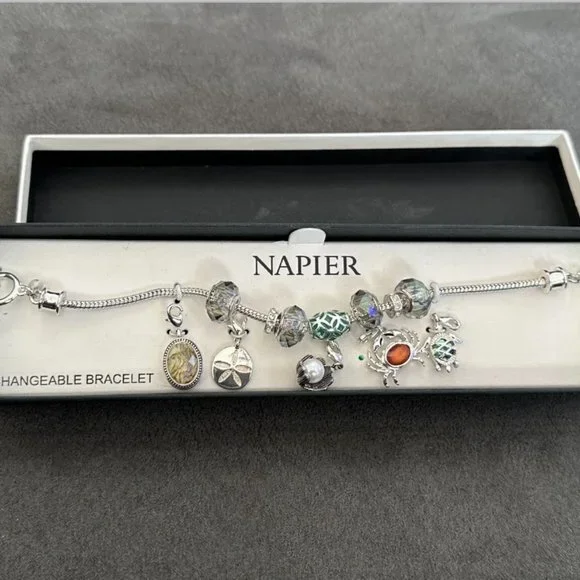 NIB! Napier Gorgeous Beachy Sea Theme Changeable Charm Bracelet - Picture 3 of 7